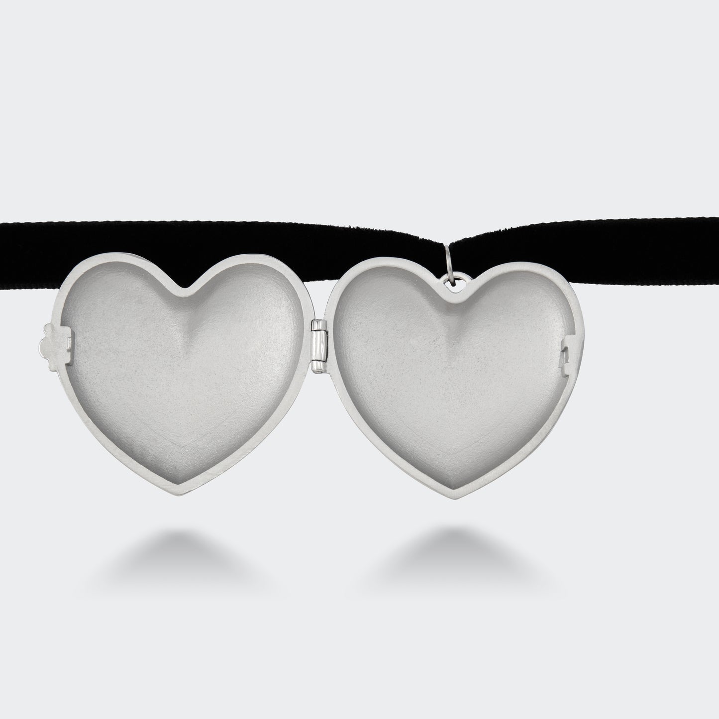 Heart Locket Choker